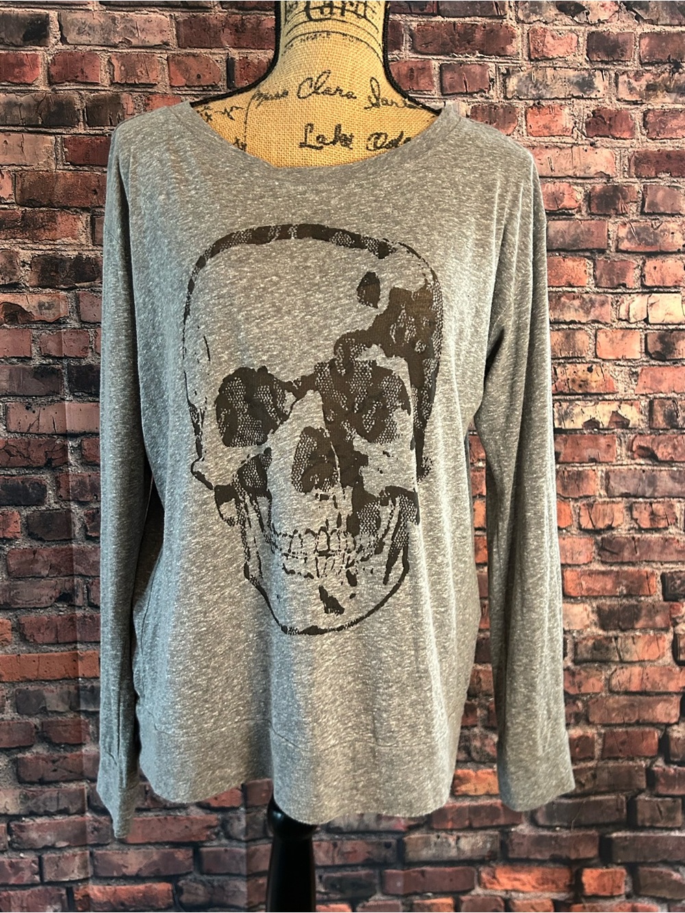 Truly Madly Deeply Gray Long Sleeve Skull Graphic Tee
